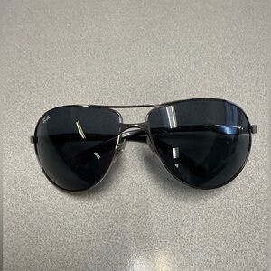 Ray-Ban Black Aviator Sunglasses